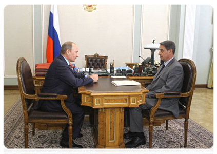 Prime Minister Vladimir Putin holds a working meeting with Minister of Culture Alexander Avdeyev|30 july, 2011|11:24