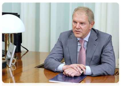 Andrei Krainy, head of the Federal Agency for Fishery, at a meeting with Prime Minister Vladimir Putin|9 july, 2011|11:36