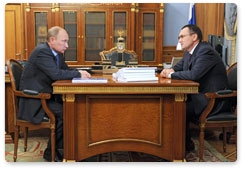 Prime Minister Vladimir Putin meets with Nikolai Fyodorov, head of the Institute of Socio-Economic and Political Studies