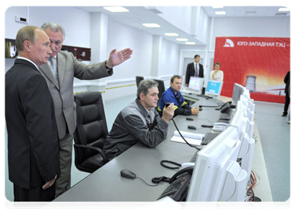 Prime Minister Vladimir Putin attends the launch of the first stage of the South-West Thermal Power Station in St Petersburg|12 august, 2011|19:40