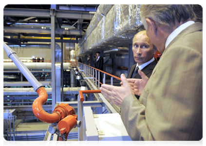 Prime Minister Vladimir Putin attends the launch of the first stage of the South-West Thermal Power Station in St Petersburg|12 august, 2011|19:40