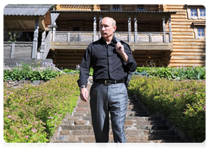 Prime Minister Vladimir Putin visits Valaam Monastery|14 august, 2011|18:57