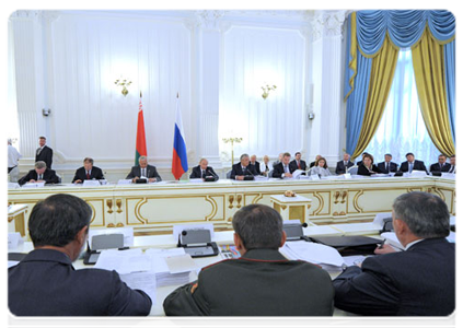 Prime Minister Vladimir Putin at a meeting of the Russia-Belarus Union State Council of Ministers|15 august, 2011|18:17