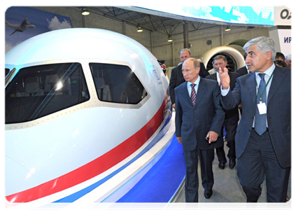 Prime Minister Vladimir Putin at the Unified Aircraft Corporation pavilion|17 august, 2011|20:55