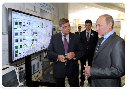 Prime Minister Vladimir Putin on a visit to Moscow State University of Civil Engineering|24 august, 2011|16:11