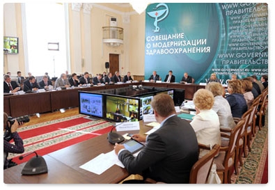 Prime Minister Vladimir Putin holds a meeting on healthcare modernisation