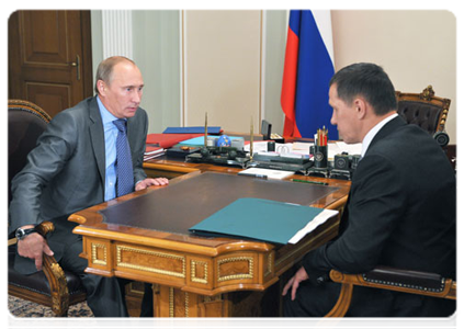 Prime Minister Vladimir Putin meeting with Minister of Natural Resources and the Environment Yuri Trutnev|29 august, 2011|12:15