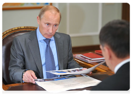 Prime Minister Vladimir Putin meeting with Minister of Natural Resources and the Environment Yuri Trutnev|29 august, 2011|12:15