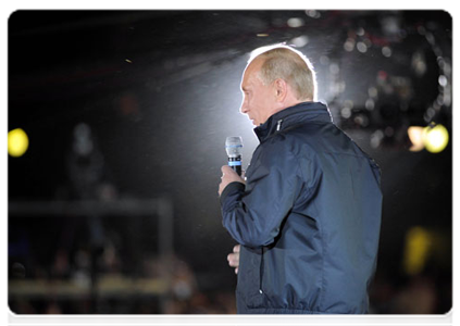 Prime Minister Vladimir Putin addresses an international motorcycle show in Novorossiisk|29 august, 2011|22:52