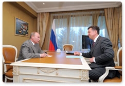 During his working trip to the North Caucasus Federal District, Prime Minister Vladimir Putin met with Stavropol Territory Governor Valery Gayevsky