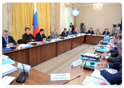 Prime Minister Vladimir Putin holding a meeting of the Government Commission on the Socio-Economic Development of the North Caucasus Federal District|3 august, 2011|18:10