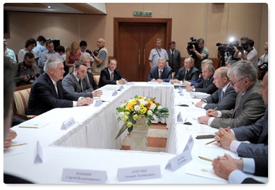 Prime Minister Vladimir Putin meets with chief executives of ExxonMobil in Sochi