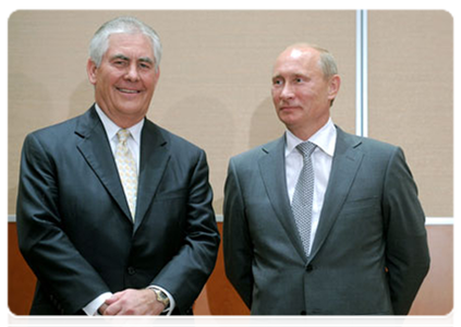 At the end of the meeting, an agreement on strategic cooperation between Rosneft and ExxonMobil was signed in the presence of Prime Minister Vladimir Putin|30 august, 2011|19:16