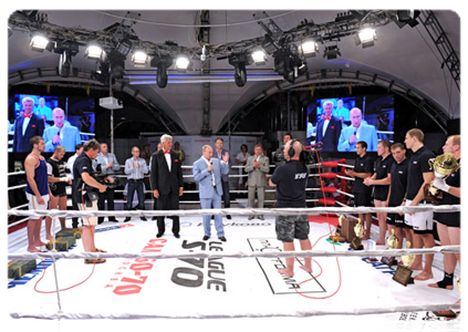 Prime Minister Vladimir Putin visits the Plotform S-70 Mixed Martial Arts International Tournament in Sochi and attends the awards ceremony|6 august, 2011|09:05