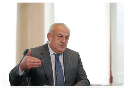 Taimuraz Mamsurov, leader of North Ossetia – Alaniya, at a meeting with Prime Minister Vladimir Putin|8 august, 2011|10:59