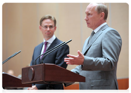 Председатель Правительства Российской Федерации В.В.Путин и Премьер-министр Финляндии Ю.Катайнен по итогам переговоров в Сочи провели совместную пресс-конференцию|9 августа, 2011|19:30