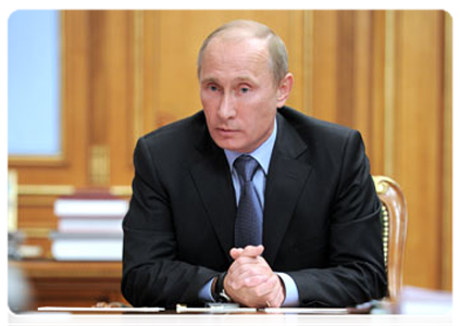 Prime Minister Vladimir Putin chairs a meeting on flight safety in civil aviation|12 september, 2011|17:48