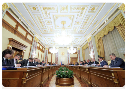 Prime Minister Vladimir Putin holds a meeting of the government commission on budgetary planning for the upcoming fiscal year and the planning period|12 september, 2011|20:28