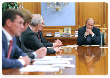 Prime Minister Vladimir Putin holding a meeting on the results of his talk with the participants of the national primary elections|15 september, 2011|18:42