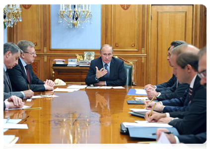 Prime Minister Vladimir Putin holding a meeting on the results of his talk with the participants of the national primary elections|15 september, 2011|18:42