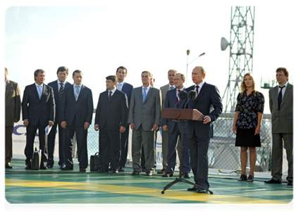 Prime Minister Vladimir Putin attends the naming ceremony for the Vyacheslav Tikhonov research vessel|16 september, 2011|19:46