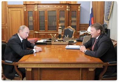 Prime Minister Vladimir Putin meets with Boris Titov, Chairman of the public organisation Delovaya Rossiya (Business Russia)