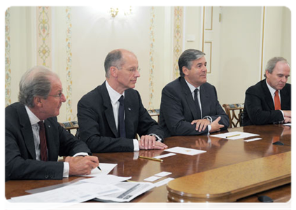 Deutsche Bank CEO Josef Ackermann at a meeting with Prime Minister Vladimir Putin|2 september, 2011|12:10