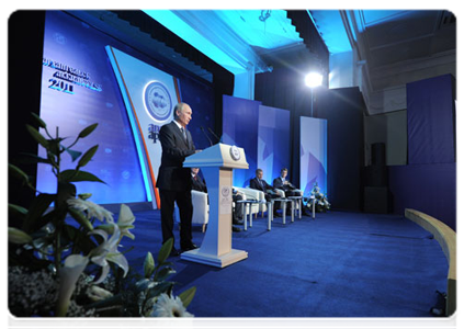 Председатель Правительства Российской Федерации В.В.Путин принял участие во втором Международном арктическом форуме «Арктика – территория диалога»|22 сентября, 2011|17:47