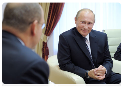 Председатель Правительства Российской Федерации В.В.Путин встретился с Правящим князем Монако Альбером II|22 сентября, 2011|18:27