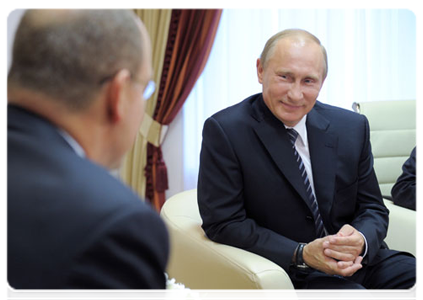 Prime Minister Vladimir Putin with ruling Prince Albert II of Monaco at the International Arctic Forum in Archangelsk|22 september, 2011|18:27