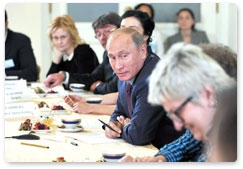 В.В.Путин встретился с российскими писателями-участниками съезда Российского книжного союза