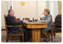 Prime Minister Vladimir Putin meets with Federation Council Chairperson Valentina Matviyenko
