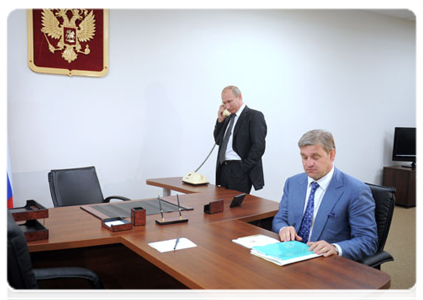 Prime Minister Vladimir Putin meeting with Primorye Territory Governor Sergei Darkin|8 september, 2011|17:01