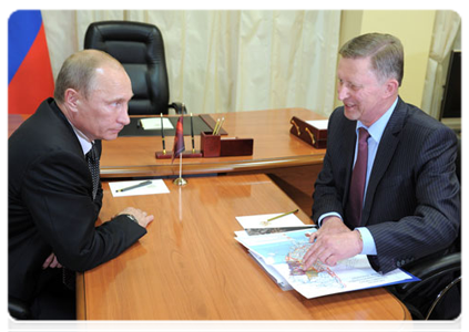 Prime Minister Vladimir Putin meeting with Deputy Prime Minister Sergei Ivanov|8 september, 2011|19:58