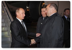 Prime Minister Vladimir Putin has arrived on a working visit to the Urals Federal District where he will visit the Russian Expo Arms 2011 international exhibition of weapons, military equipment and ammunition in Nizhny Tagil