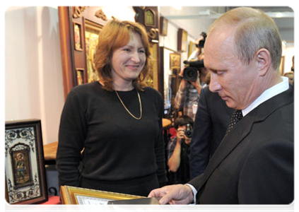 Prime Minister Vladimir Putin at the 8th International Exhibition of Arms and Military Equipment (REA 2011) in Nizhny Tagil|9 september, 2011|15:47
