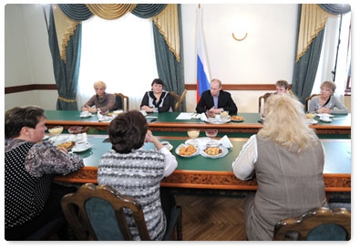 Prime Minister Vladimir Putin, on a working visit in the Kemerovo Region, has met with the widows of the miners killed in the Raspadskaya mine explosions