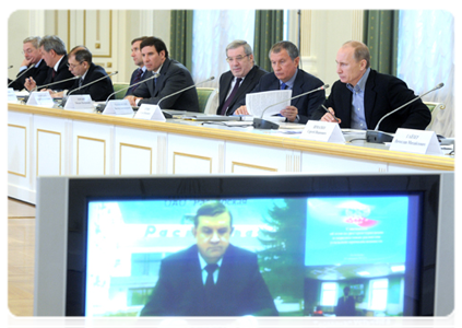 Председатель Правительства Российской Федерации В.В.Путин провёл совещание по вопросу «Об итогах реструктуризации и перспективах развития угольной промышленности»|24 января, 2012|12:34