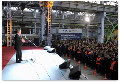 During his visit to the Kemerovo Region, Prime Minister Vladimir Putin speaks at a Popular Front rally