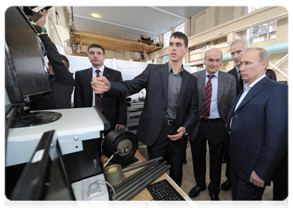 Prime Minister Vladimir Putin visits the Institute of Non-Destructive Testing at Tomsk Polytechnic University|25 january, 2012|12:53