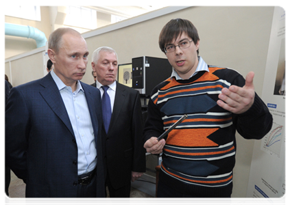 Prime Minister Vladimir Putin visits the Institute of Non-Destructive Testing at Tomsk Polytechnic University|25 january, 2012|12:54