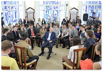 Prime Minister Vladimir Putin  meets with university students in Tomsk