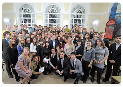 Prime Minister Vladimir Putin meets with university students in Tomsk|25 january, 2012|16:11