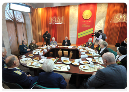 Prime Minister Vladimir Putin meeting with WWII veterans in St Petersburg|27 january, 2012|12:56