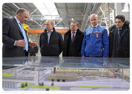 Prime Minister Vladimir Putin visits the Tikhvin train carriage factory|30 january, 2012|17:37