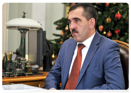 President of Ingushetia Yunus-Bek Yevkurov at a meeting with Prime Minister Vladimir Putin|5 january, 2012|14:33