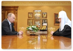 Prime Minister Vladimir Putin visits St Daniel Monastery to congratulate Patriarch Kirill of Moscow and All Russia on the third anniversary of his enthronement