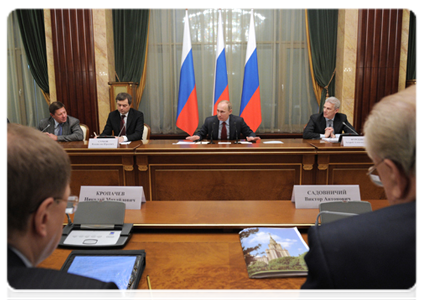 Prime Minister Vladimir Putin meets with rectors of Russian universities|14 february, 2012|17:46