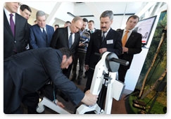 Prime Minister Vladimir Putin visits the Novosibirsk Academic Town Technology Park and an exhibition of its resident companies during a working visit to Novosibirsk