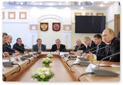 В.В.Путин встретился в Барнауле с руководителями предприятий Алтайского края